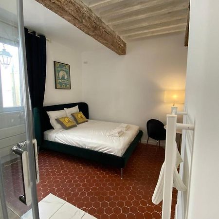 Le Studio De Caylus Apartment Marseille Luaran gambar